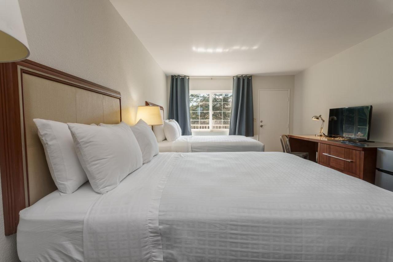 Riverfront Inn 로즈버그 외부 사진